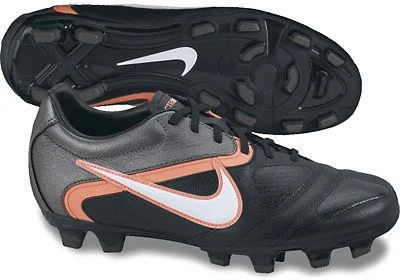 Best tennis shoes for performance-New Nike Wmns Size 8 CTR360 Libretto II FG B Black/Pink