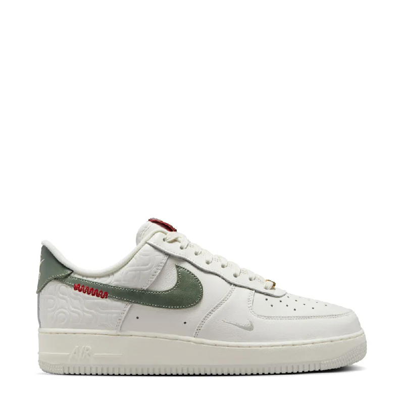 Basketball shoes with the best support for running-Air Force 1 Low 07 LV8 - Mens