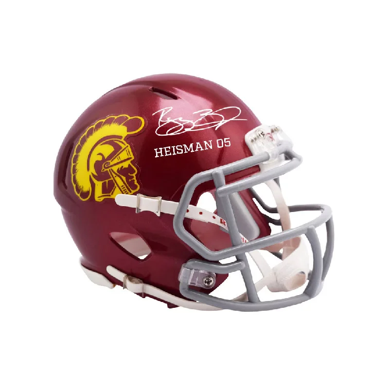 Football helmet ventilation designs-Reggie Bush Autographed "Heisman 05" USC Mini Helmet